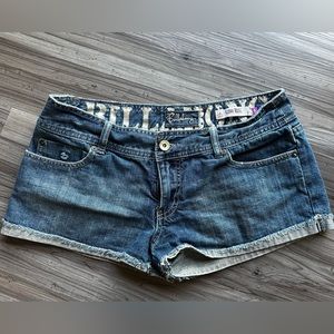 Billabong juniors denim low rise shorts, size 9